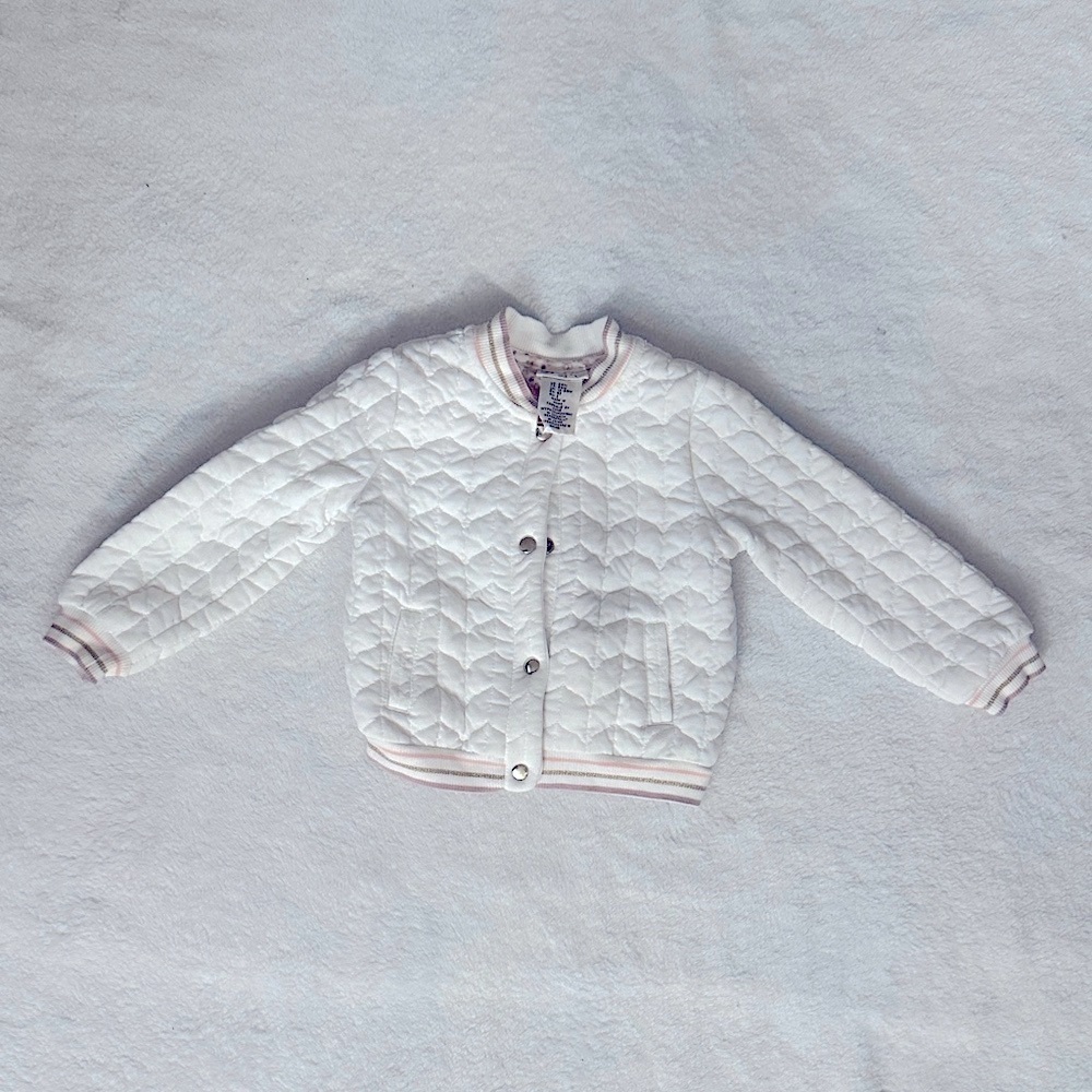 MAX STUDIO White Quilted Jacket $17 SIZE 24 MONTHS Warm Winter Classic Blanc